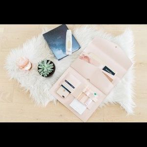 “The Megan” Blush Clutch - Glass Ladder & Co